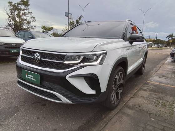 VOLKSWAGEN TAOS 1.4 250 TSI TOTAL FLEX HIGHLINE AUTOMÁTICO